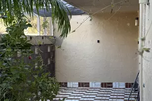 404 NW 68th Ave, Plantation, FL 33317 - Photo 8