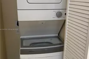 2028 NE 167th St, North Miami Beach, FL 33162 - Photo 6