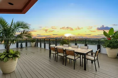 5225 Collins Ave #PH8, Miami Beach, FL 33140 - Photo 30