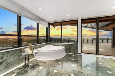 5225 Collins Ave #PH8, Miami Beach, FL 33140 - Photo 34