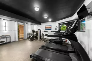 5225 Collins Ave, Miami Beach, FL 33140 - Photo 50