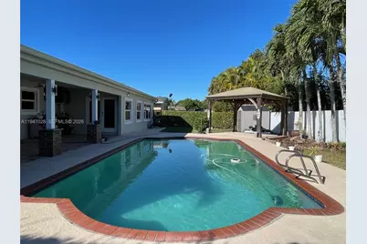 14503 SW 84th St, Miami, FL 33183 - Photo 4
