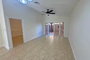 10019 SW 222nd St, Cutler Bay, FL 33190 - Photo 18