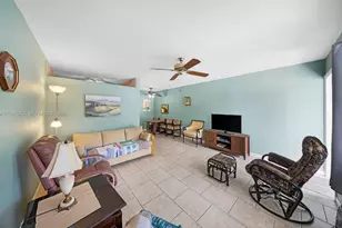 15610 NE 6th Ave, Miami, FL 33162 - Photo 2