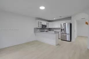 8725 SW 158th Pl, Miami, FL 33193 - Photo 18
