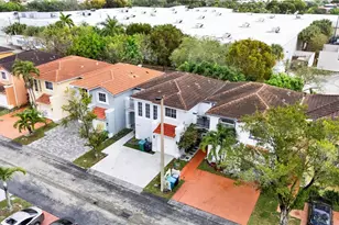 8725 SW 158th Pl, Miami, FL 33193 - Photo 44