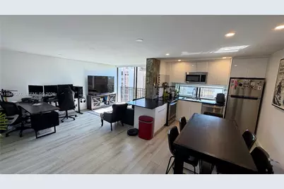 16919 N Bay Rd #915, Sunny Isles Beach, FL 33160 - Photo 8