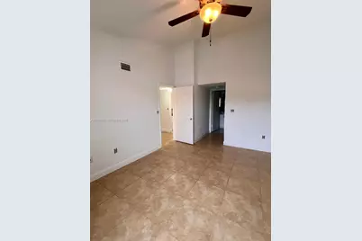 2881 N Oakland Forest Dr #202, Oakland Park, FL 33309 - Photo 10