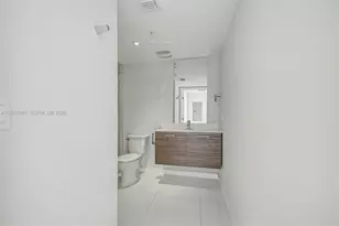 9901 E Bay Harbor Dr, Bay Harbor Islands, FL 33154 - Photo 6
