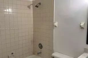 6465 W 27th Ave, Hialeah, FL 33016 - Photo 4