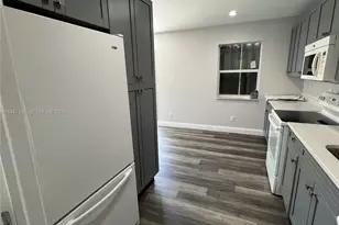 2837 NW 8th St, Fort Lauderdale, FL 33311 - Photo 4