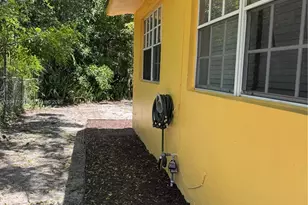 522 NW 13th Ave, Fort Lauderdale, FL 33311 - Photo 2