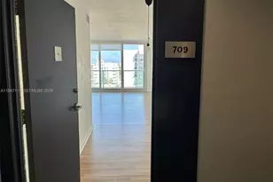 1000 West Ave, Miami Beach, FL 33139 - Photo 2