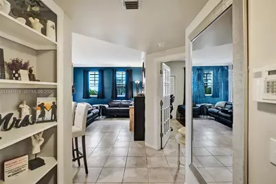 3155 NE 184th St #8103, Aventura, FL 33160 - Photo 2