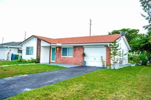 9202 NW 81st Ct, Tamarac, FL 33321 - Photo 24