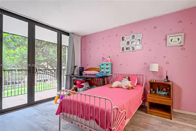 2800 N 46th Ave #A307, Hollywood, FL 33021 - Photo 10