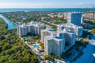 1121 Crandon Blvd, Key Biscayne, FL 33149 - Photo 44