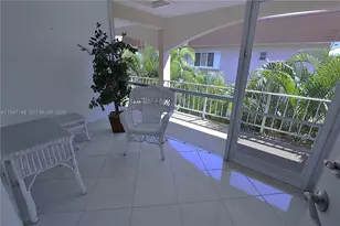 581 Blue Heron Dr, Hallandale Beach, FL 33009 - Photo 20