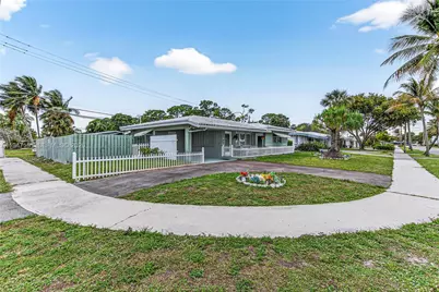 150 SE 5th Ct, Pompano Beach, FL 33060 - Photo 40