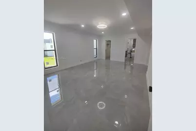 5109 Banyan Ln, Tamarac, FL 33319 - Photo 16