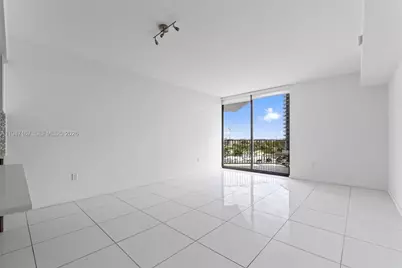 5252 NW 85th Ave #605, Doral, FL 33166 - Photo 12
