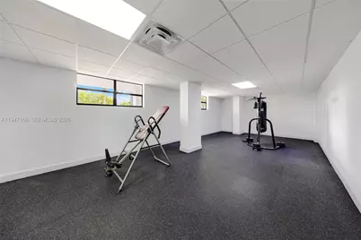 600 Parkview Dr #1114, Hallandale Beach, FL 33009 - Photo 46