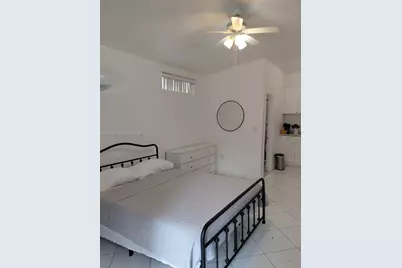 1050 NE 82nd St #1, Miami, FL 33138 - Photo 4