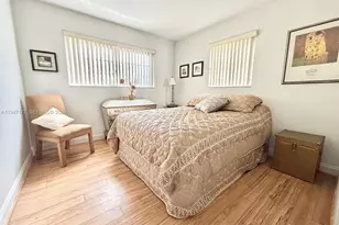 1125 SE 14th Pl, Fort Lauderdale, FL 33316 - Photo 8