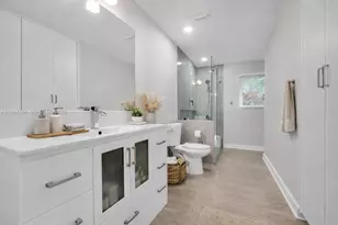 8425 SW 149th Dr, Palmetto Bay, FL 33158 - Photo 14