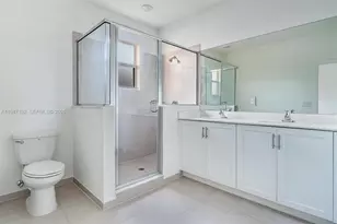 2649 SE 13th St, Homestead, FL 33035 - Photo 10