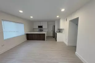 6104 SW 33rd St, Miramar, FL 33023 - Photo 8