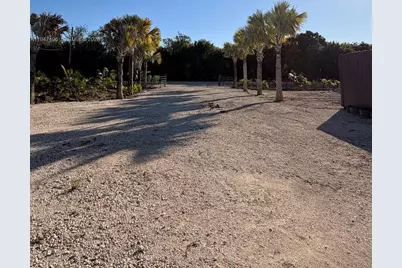287Xx SW 107 Ave, Unincorporated Dade County, FL 33033 - Photo 4