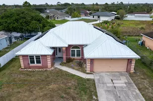 436 Willowbrook Dr, Other City - In The State Of Florida, FL 33972 - Photo 4