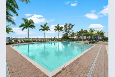 544 NE 206th Ln, Miami, FL 33179 - Photo 42