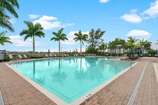 544 NE 206th Ln, Miami, FL 33179 - Photo 42