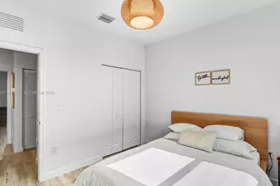 544 NE 206th Ln, Miami, FL 33179 - Photo 26