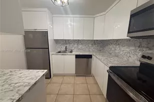 8500 SW 109th Ave, Miami, FL 33173 - Photo 4