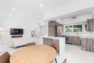 1581 Normandy Dr, Miami Beach, FL 33141 - Photo 6