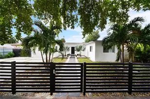 1581 Normandy Dr, Miami Beach, FL 33141 - Photo 2