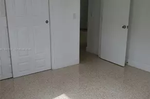 1170 NE 111th St, Miami, FL 33161 - Photo 12