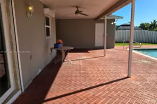 9110 NW 24th Pl, Sunrise, FL 33322 - Photo 22