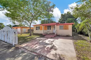 1360 NW 117th St, Miami, FL 33167 - Photo 30