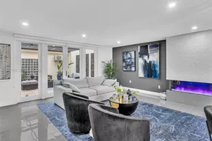 7661 SW 102nd Pl, Miami, FL 33173 - Photo 6