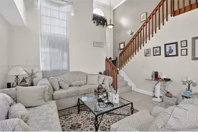 12017 NW 13th St, Pembroke Pines, FL 33026 - Photo 8