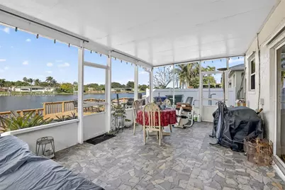 12017 NW 13th St, Pembroke Pines, FL 33026 - Photo 26