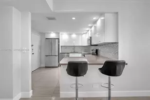251 174th St, Sunny Isles Beach, FL 33160 - Photo 28