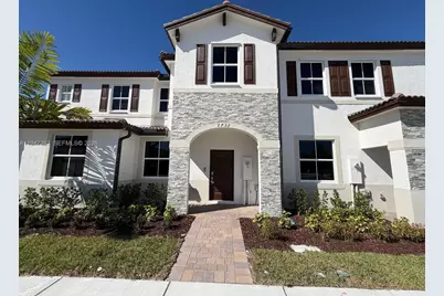 2732 SE 26 Ave #2732, Homestead, FL 33035 - Photo 1