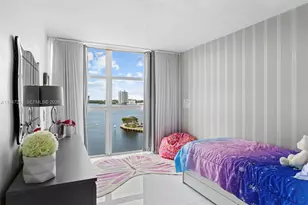 1000 W Island Blvd, Aventura, FL 33160 - Photo 16
