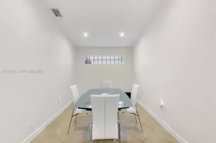 7475 NW 167th Terrace, Hialeah, FL 33015 - Photo 8