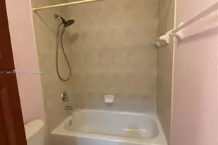 3503 W 76th St, Hialeah, FL 33018 - Photo 22